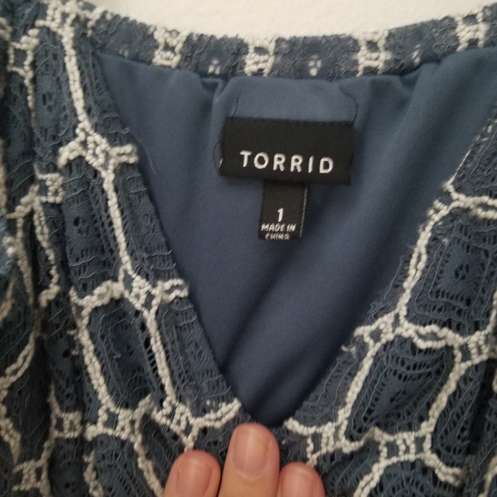 Torrid crochet dress - Picture 2 of 4